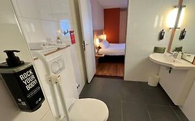 Ibis Hotel 3*